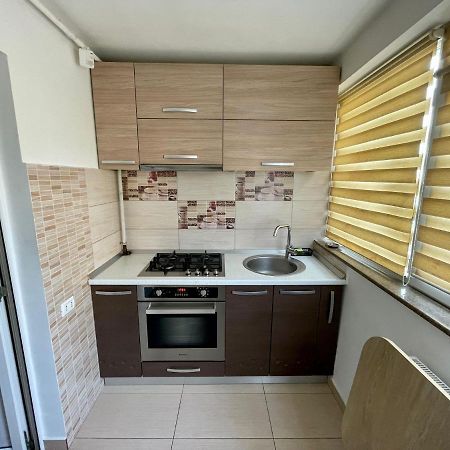 Garsoniera Moderna Parcare Internet Apartment Питещ Екстериор снимка