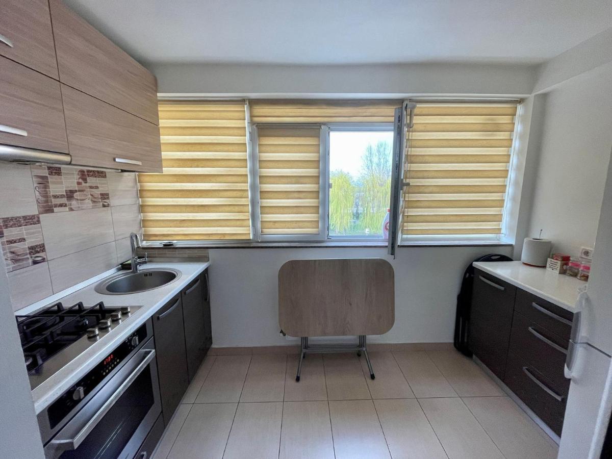 Garsoniera Moderna Parcare Internet Apartment Питещ Екстериор снимка